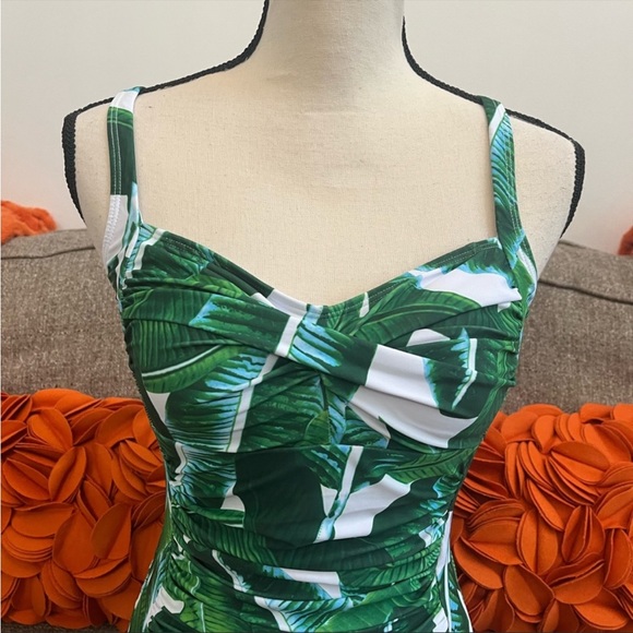 ❣️🆕Ekouaer Ruched Front Palm Leaves Printed One Piece Swimsuit❣️ - Picture 2 of 10